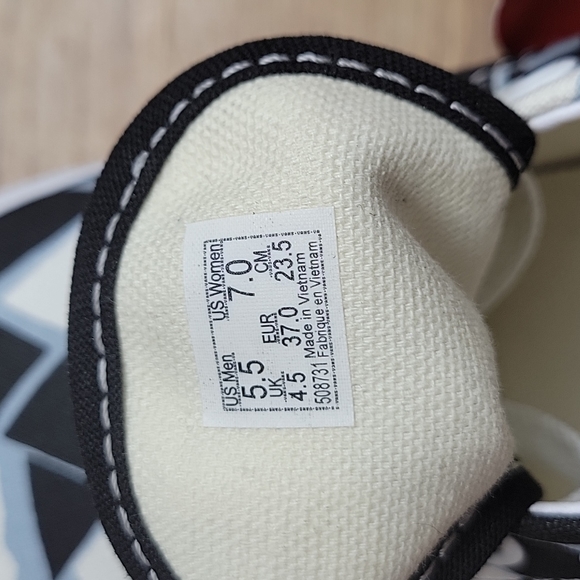 Van's shoes women Brand new. - Picture 10 of 12